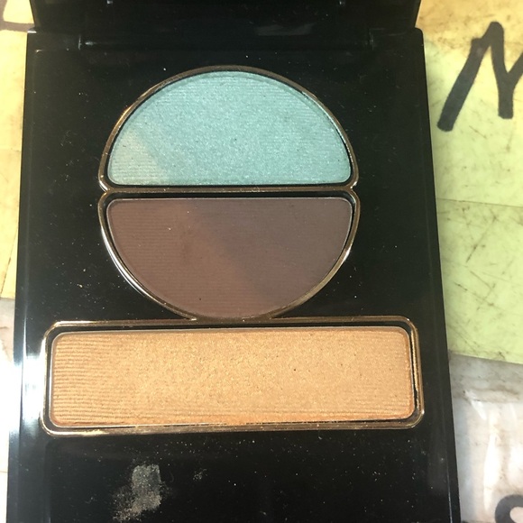 Lancôme Ombre Couture Eyeshadow Trio NWT - Picture 2 of 3